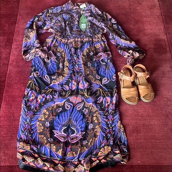 Farm Rio Printed Crepe De Chine Maxi Dress - Picture 2 of 12